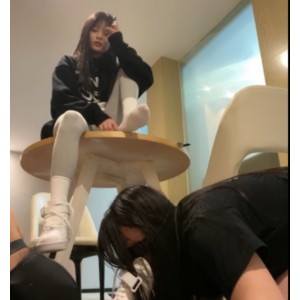 套路阿月合集：nu奴cos麻衣学姐，40V+9.5G百度盘
