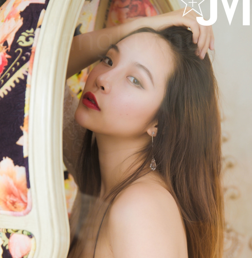 网络红人jenny孙禾颐作品合集超大尺福利视频，JVID多V多人游14.3GB，百度盘下载，20GB视频精彩内容，88个币购买，粉丝福利蒙太奇