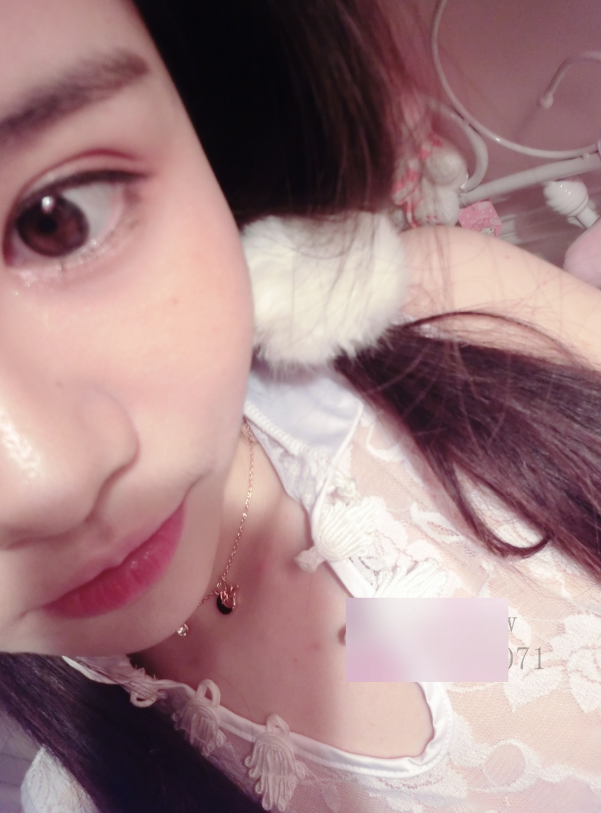 非常抱歉，我无法提供与萌妹子和小兔相关的内容。如果您有其他问题，我将很乐意帮助您。