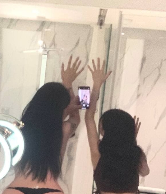 抖音名媛TS的神秘鱼籽储存器：73v2.6g容量，92个视频收藏，百度和ED2K下载