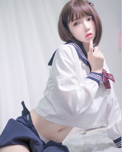 虎牙超人气小仙女疯猫ss：cosplay女神视频合集