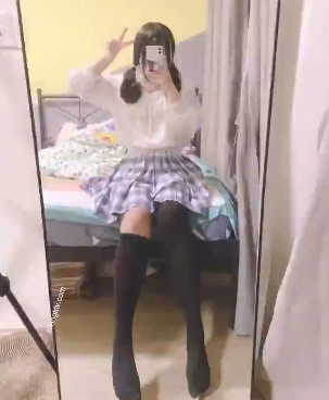 沙耶妹妹：网红作品合集，黑风格约会小妹妹，视频数量大观众粉丝爱