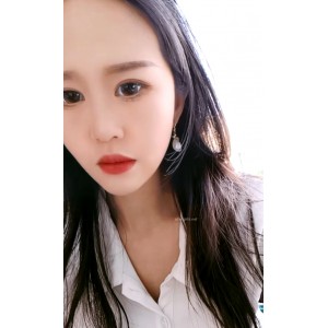 户外女神乌苏儿：百度ED2K收藏量大，厕所战神小性感魅力无限