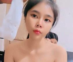 姐妹自拍快手感觉合集1V1.7G，攻打非洲老黑！