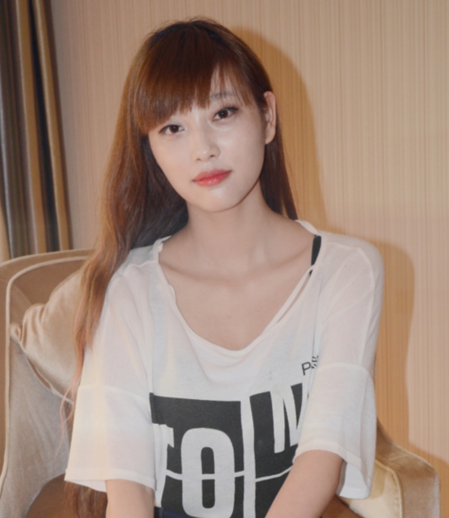 杨晨晨Sugar小甜心CC系列615套视频合集，305g重，完美补充你的收藏需求！