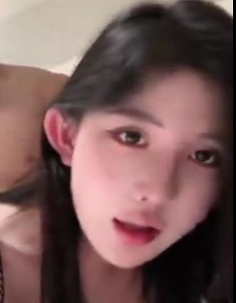 推特富家公子体育生SyMengNan689优质空姐合集12V541M，颜值超高短视频！