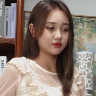 转载百度云性感李晓丽39码大脚丫最新合集1V1.6G，展示诱惑