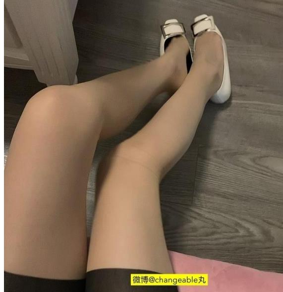 微博丝袜美腿（Changeable丸）高端定制视频合集14V14G，尽显魅力与风格