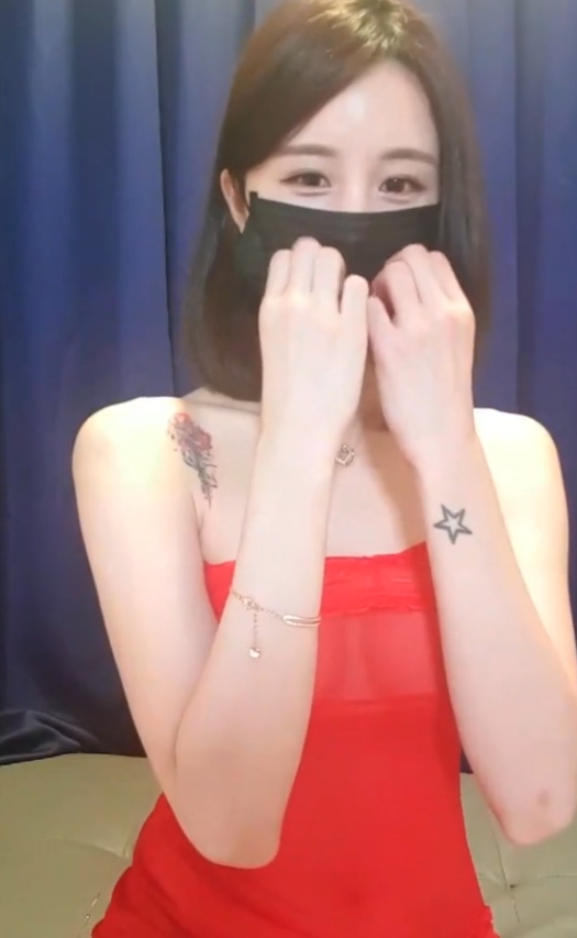 gkdlzz47最新精彩合集：38个视频，12.6G直播回顾