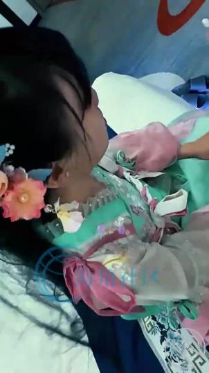 优质海角内心中的黑暗之神3V三人游952M合集