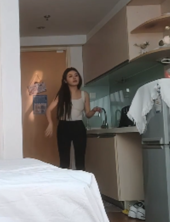 推特探花合集边缘动作108部18G够爽快