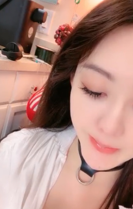 军阀太太小奶瓶复古风情478部294G旗袍开衩到腰