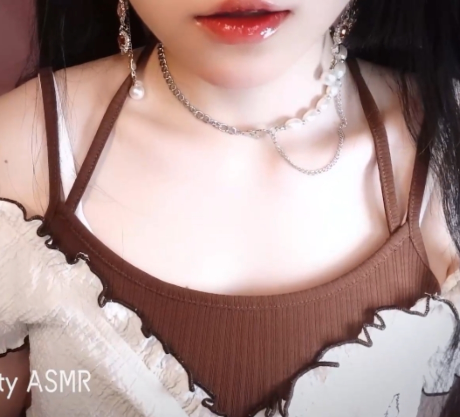 OnlyFans小羊喵私拍门事件52部23.8G纯欲天花板