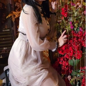 INS慕慕Momo纯欲风作品合集42套69.7G珍藏版