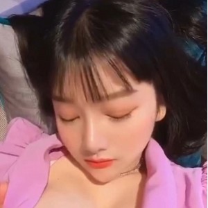 抖音小奈奈yuna复出舞蹈合集12G多V真是绝了