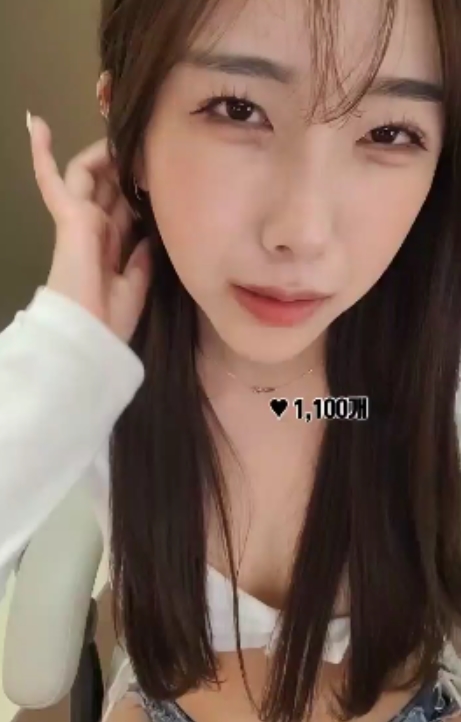 某处LOVE高颜值直播秀2期2.3G韩妹秀