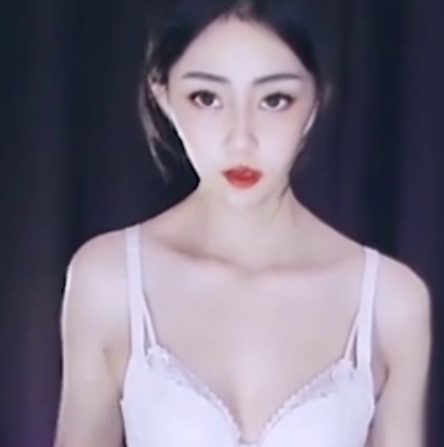 TG频道CC星也万元定制视频9部1.7G绝密展示