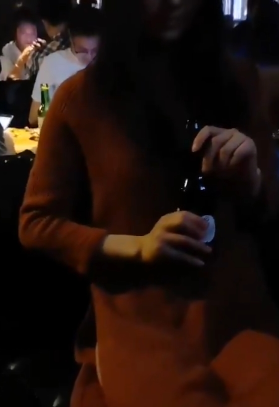 展示界草莓穆斯绝密展示49部901M鼻祖御姐风