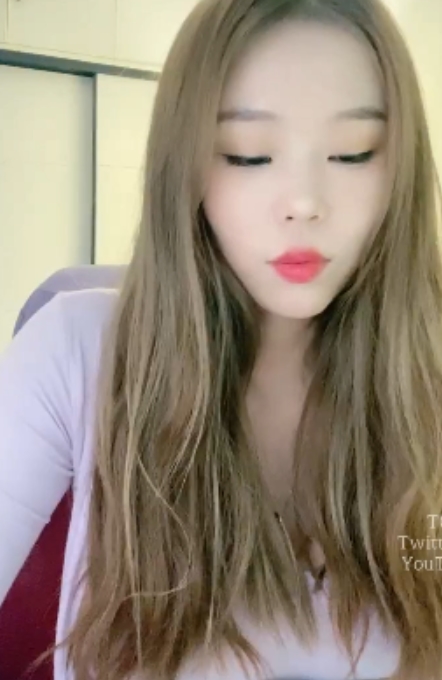 套路社白桃害羞播放记录1份524M太润了