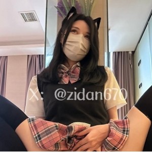 2.8G紫蛋反差女神合集16部网络太诱人