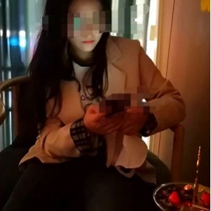 海角蜜桃姐私密视频55部4.67G汁液横流