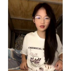 学妹十四诗宿舍珍藏138部118G丰满诱惑