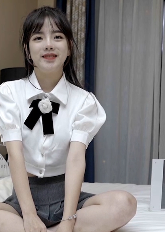 潘甜甜4K高清采访花絮30G合集太顶了