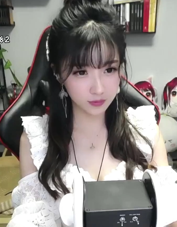 斗鱼小女巫露纯欲风37.4G合集补档珍藏130部