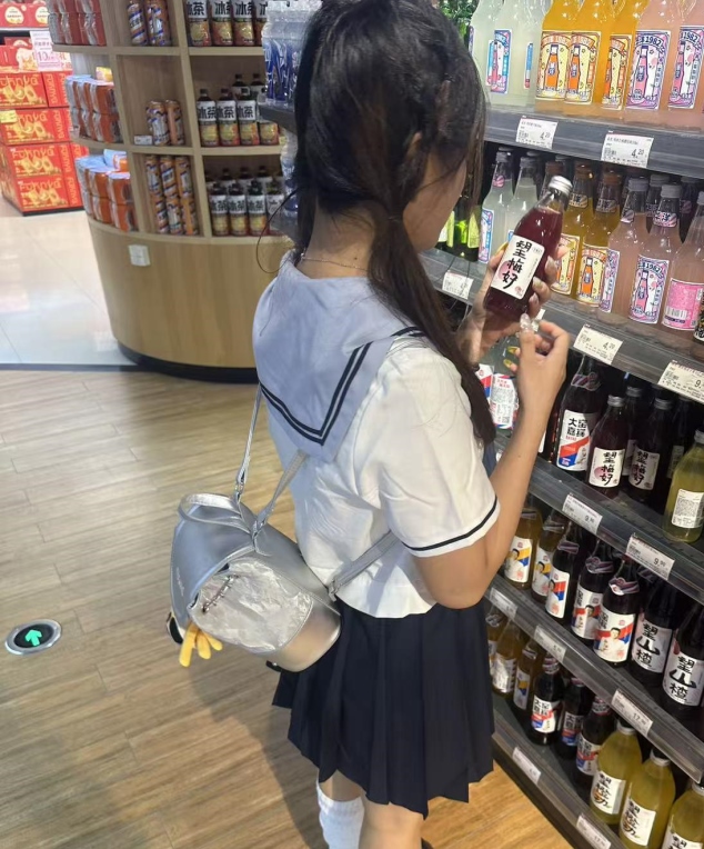 推特大神排骨真实兄妹交流合集608MB精彩