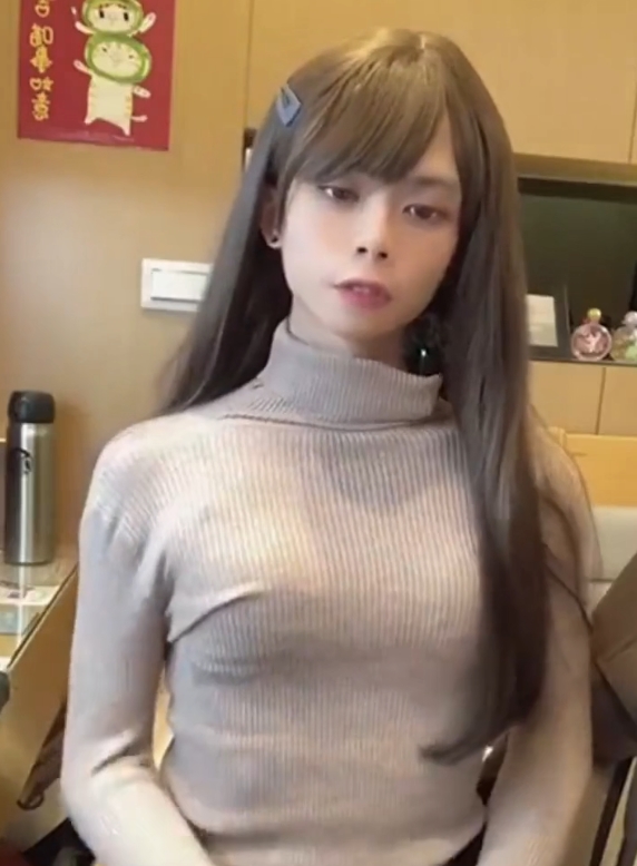 1v480M黑丝伪娘特色练习UC云太勾人了