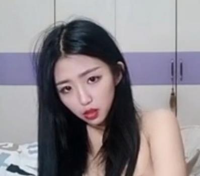漂亮小姐姐与害羞小哥哥全程完美露脸盘肠大战