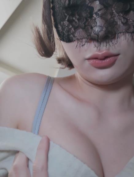 反差女神DemiFairyTW69部作品77.5G超对味