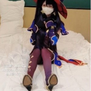 大神TL软软兔00后女友151部122G白嫩动人合集