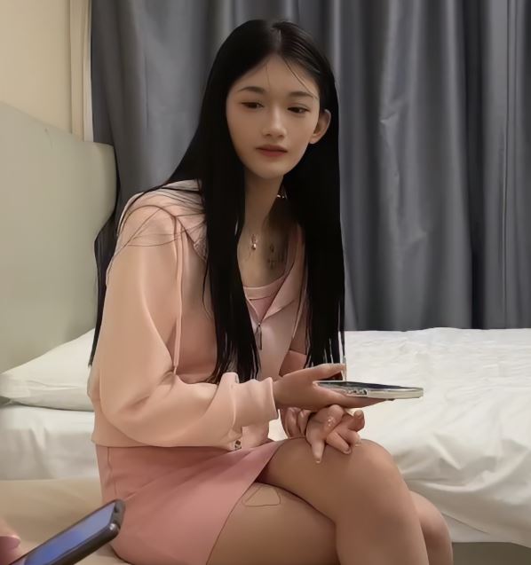田伯光探花49GAI增强学生妹19V合集稚嫩未雕琢