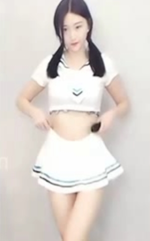166M三部虎牙要要曼妙舞姿风情撩人