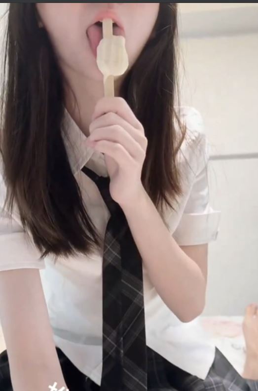 颜值炸裂jusmk9热舞推特合集11部562M极致身材