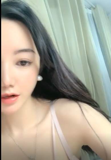 小妲己小纯纯浮力主播合集47V17.8G超值必备