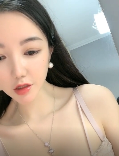 小妲己小纯纯浮力主播合集47V17.8G超值必备